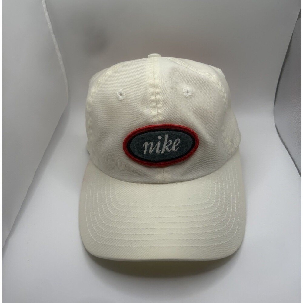 Vintage 1990s NIKE Off-White Cursive Logo OSFA Baseball Cap